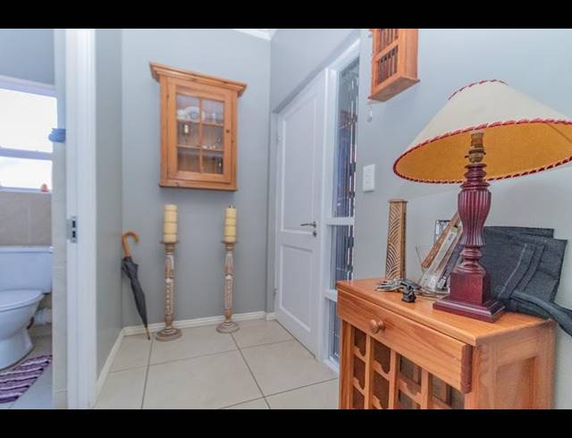 2 BEDROOM TOWNHOUSE FOR SALE IN GREENSTONE HILL